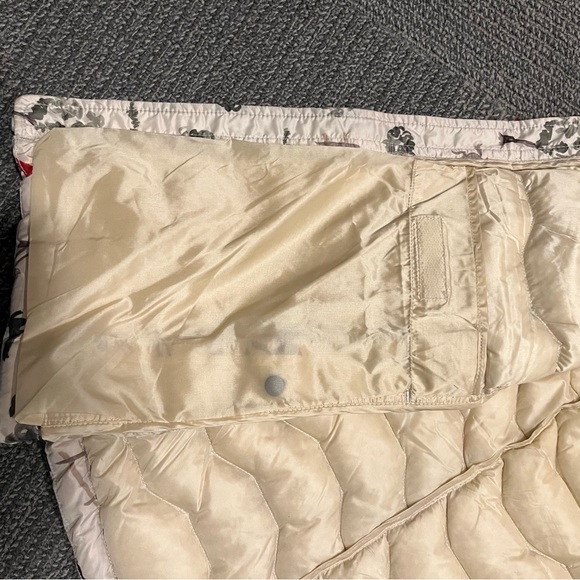 Ariat Ideal Down Vest – Equestrian Hunt Print - Picture 11 of 11